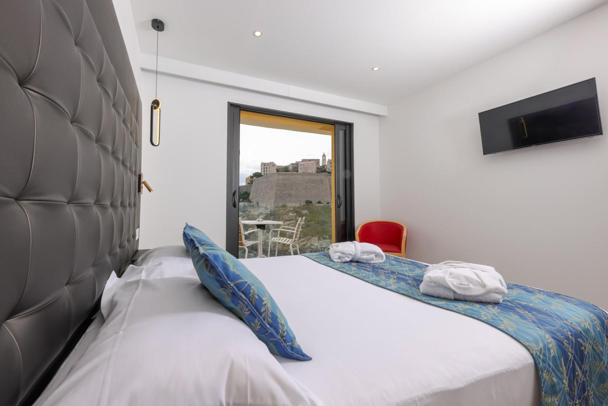 Hotel Saint Christophe Calvi  Kültér fotó