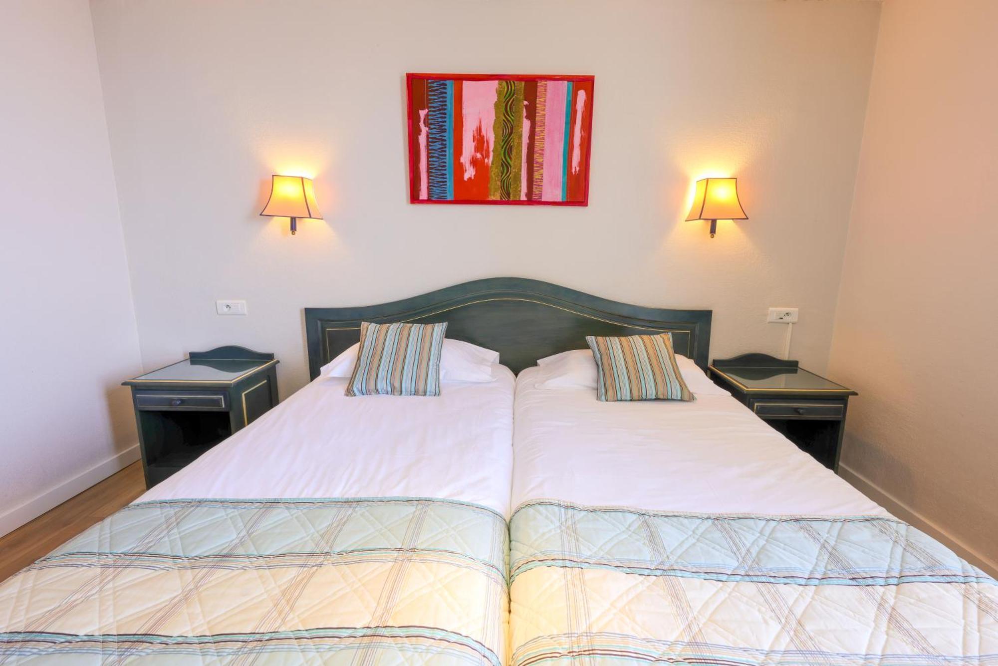 Hotel Saint Christophe Calvi  Kültér fotó