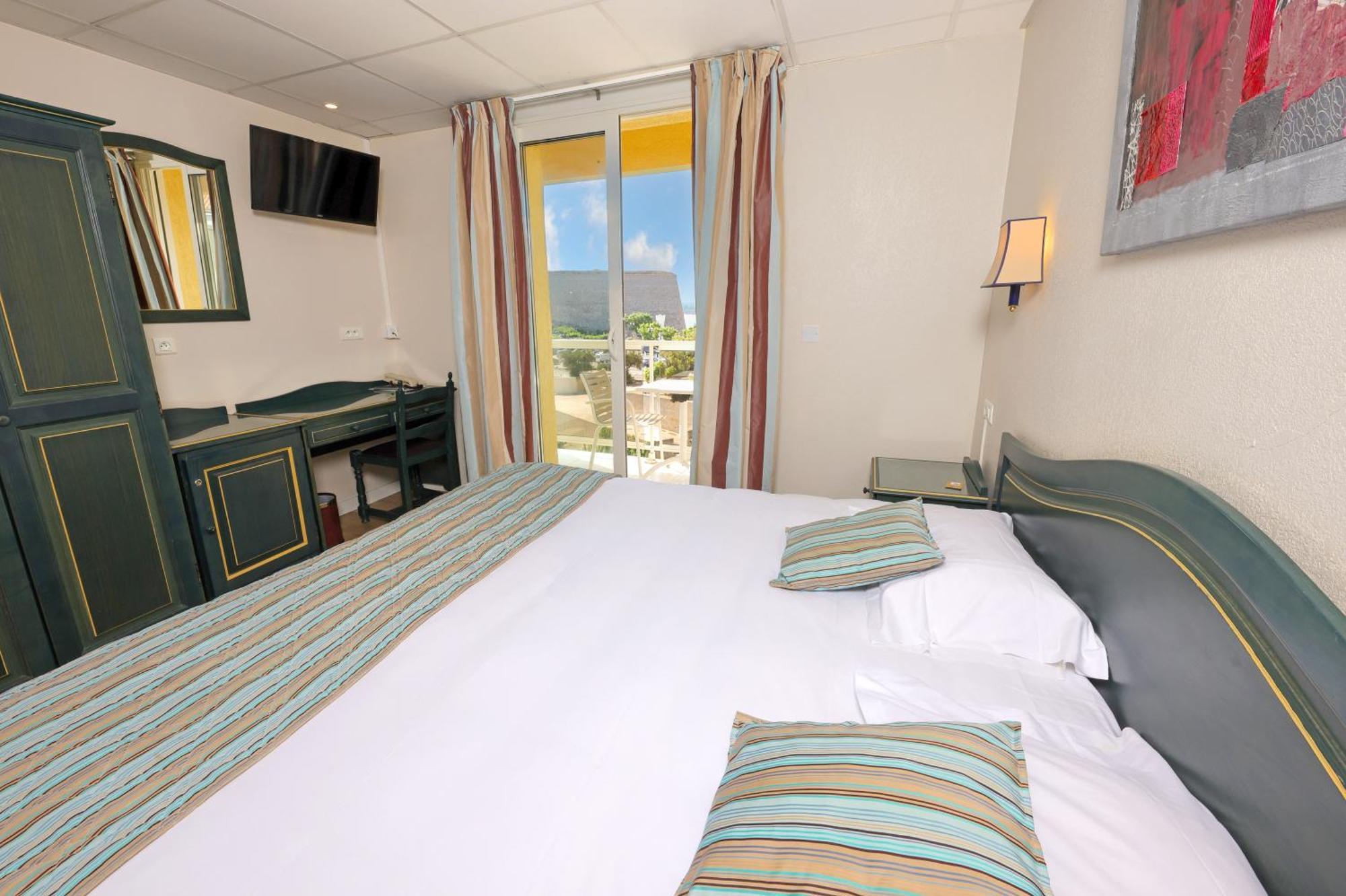 Hotel Saint Christophe Calvi  Kültér fotó