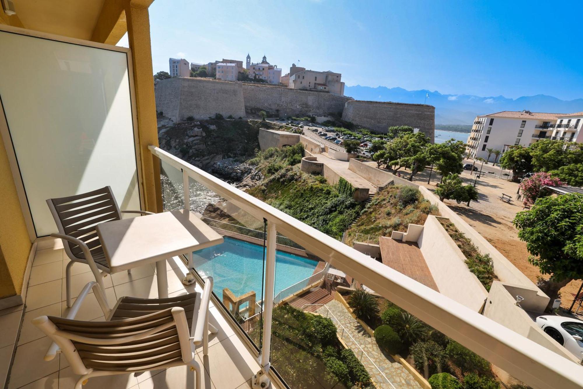 Hotel Saint Christophe Calvi  Kültér fotó